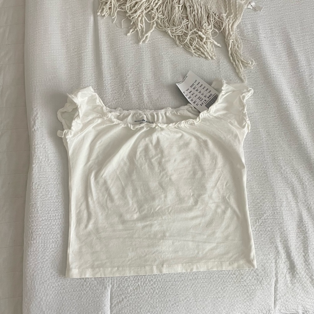 NWT off the should brandy melville ruffle top